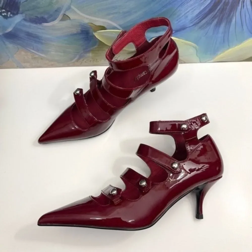 New JEFFREY CAMPBELL Pump In Cherry Red Patent Size 6